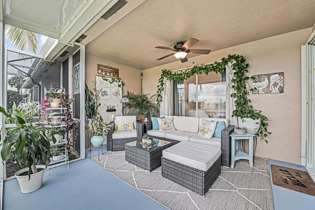 8429 LONG BAY, West Palm Beach, FL 33411