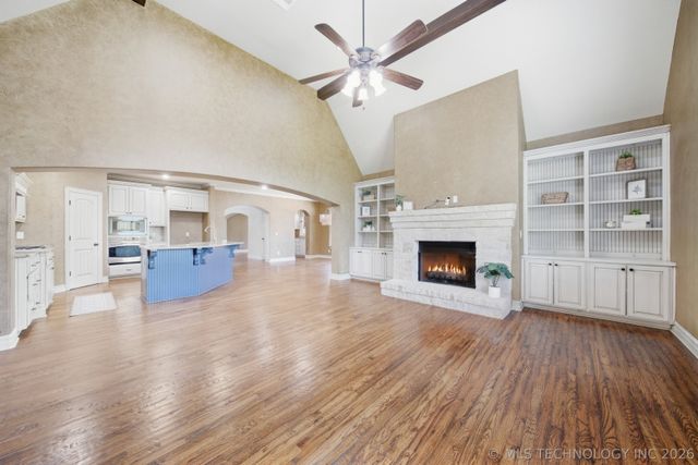 11281 S 72nd East Place, Bixby, OK 74008