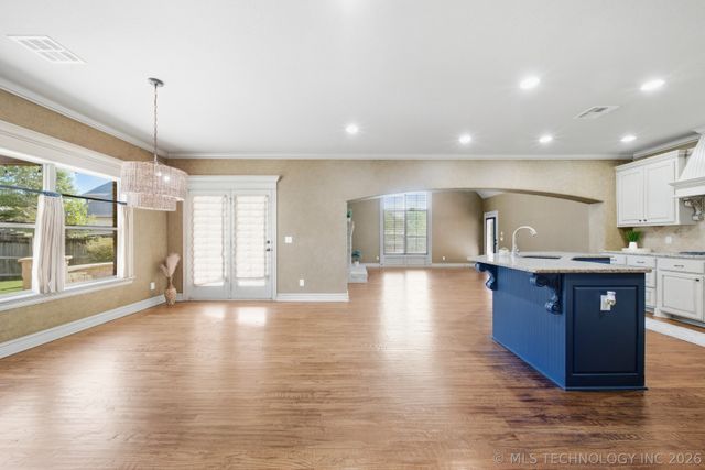 11281 S 72nd East Place, Bixby, OK 74008