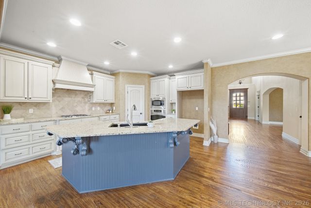11281 S 72nd East Place, Bixby, OK 74008