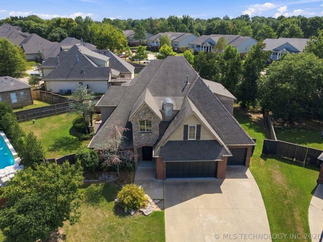 11281 S 72nd East Place, Bixby, OK 74008