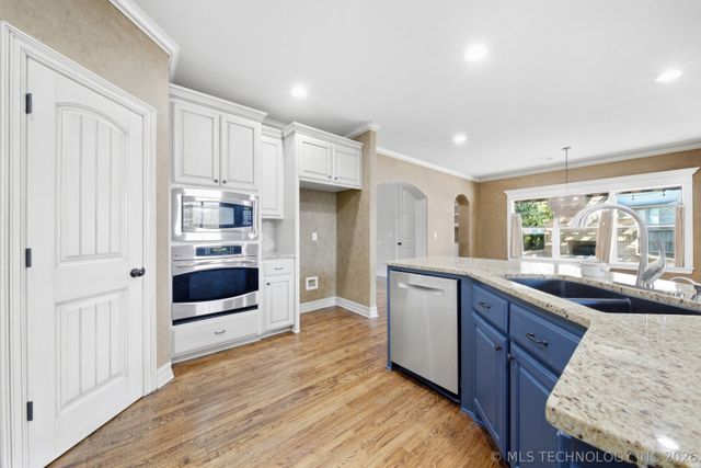 11281 S 72nd East Place, Bixby, OK 74008