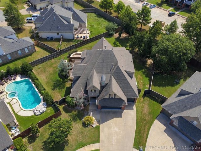 11281 S 72nd East Place, Bixby, OK 74008