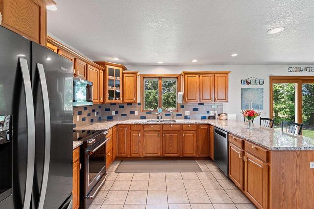 3415 DELHI ROAD, Omro, WI 54963