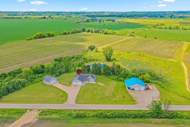 3415 DELHI ROAD, Omro, WI 54963