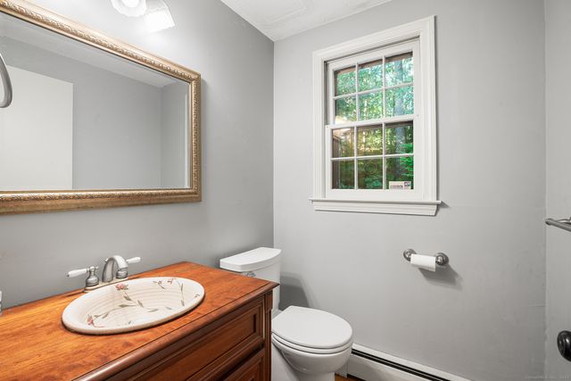 25 Knollwood Drive, Vernon, CT 06066