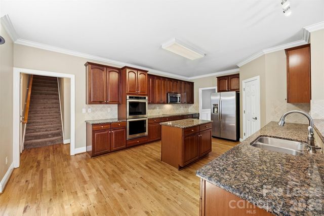 2317 Winding Oak Trail, Waxhaw, NC 28173