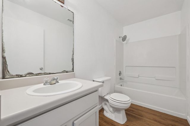 12617 Campana DR, Del Valle, TX 78617