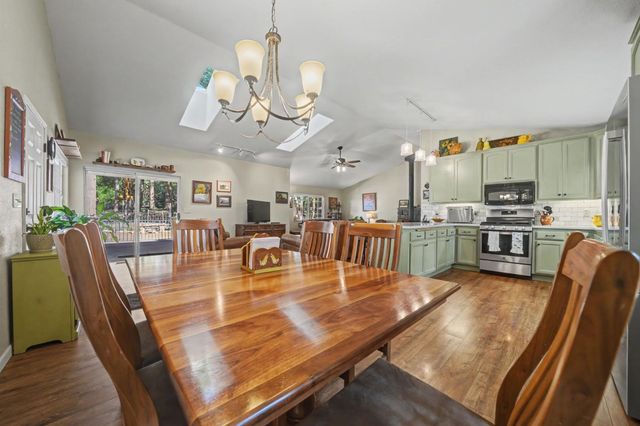 23871 Meadow Crest Dr, Pioneer, CA 95666