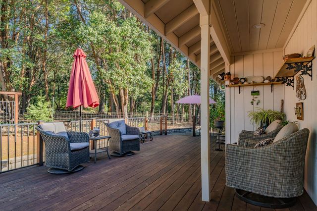 23871 Meadow Crest Dr, Pioneer, CA 95666