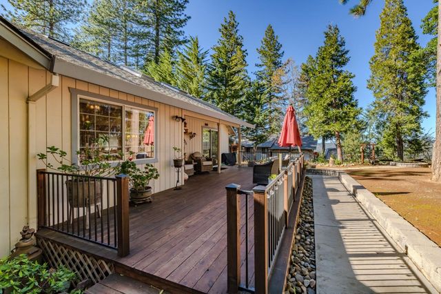 23871 Meadow Crest Dr, Pioneer, CA 95666