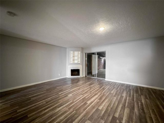 11873 Algonquin Drive, Houston, TX 77089