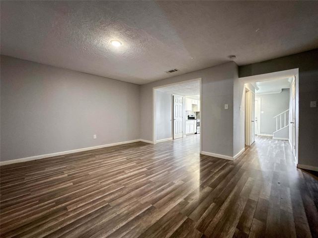 11873 Algonquin Drive, Houston, TX 77089