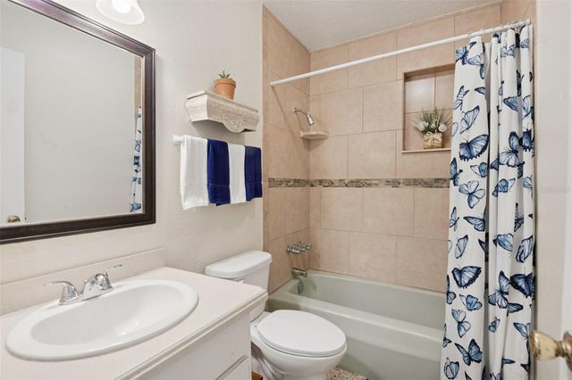 460 HOLLYHOCK LN, Spring Hill, FL 34606