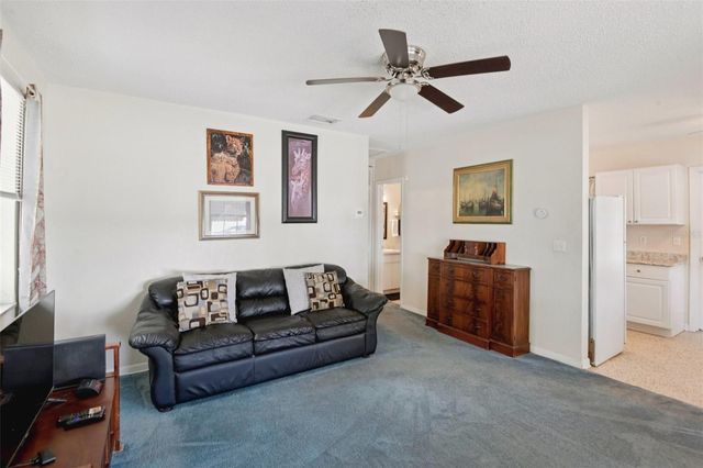 460 HOLLYHOCK LN, Spring Hill, FL 34606