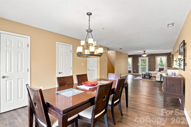 106 Locomotive Lane 201, Mooresville, NC 28115