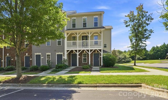 106 Locomotive Lane 201, Mooresville, NC 28115