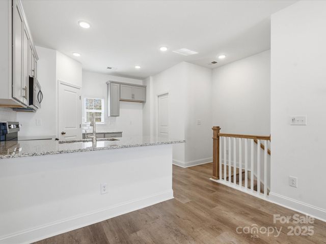 3132 Butler Hill Drive, Matthews, NC 28105