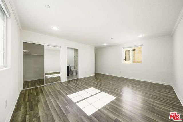 10952 Wilmington Avenue, Los Angeles, CA 90059