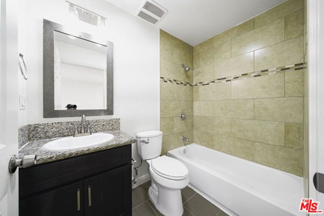 10952 Wilmington Avenue, Los Angeles, CA 90059