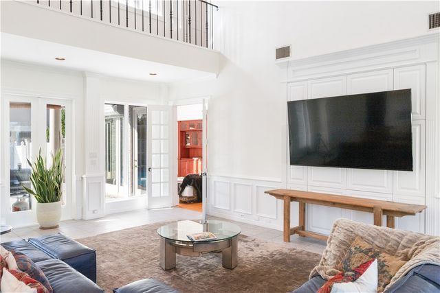 5001 Ocean Dr, Corpus Christi, TX 78412