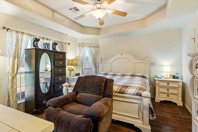 36 NE Jack Rabbit Dr, Fletcher, OK 73541