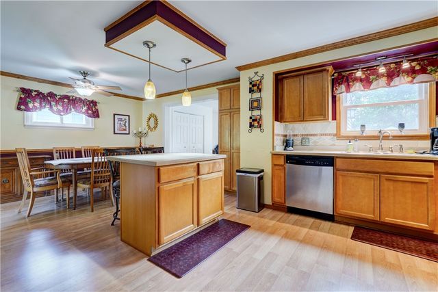 178 Kiniry Drive, Irondequoit, NY 14609