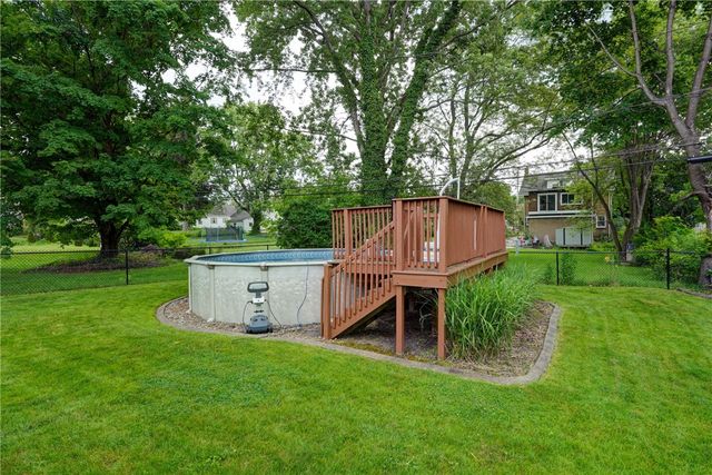 178 Kiniry Drive, Irondequoit, NY 14609