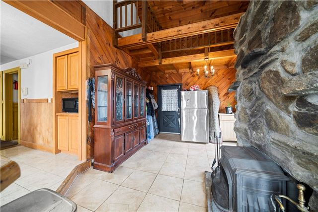 9 Bye Street, North Providence, RI 02911