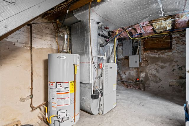 9 Bye Street, North Providence, RI 02911