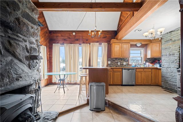 9 Bye Street, North Providence, RI 02911