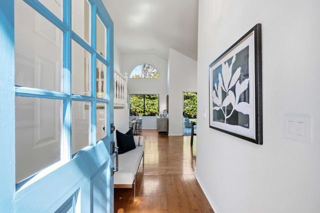 706 Newport Circle, Redwood City, CA 94065