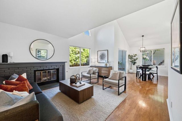 706 Newport Circle, Redwood City, CA 94065