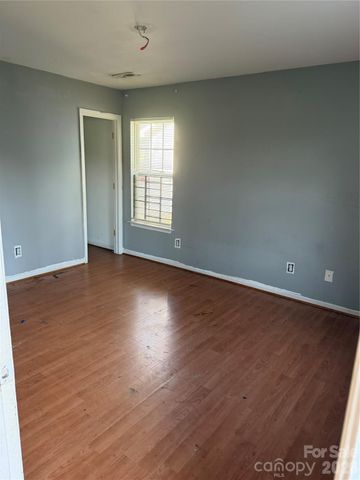 2320 West Boulevard, Charlotte, NC 28208