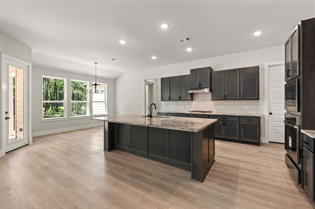 17723 Flagstone Way, Conroe, TX 77306