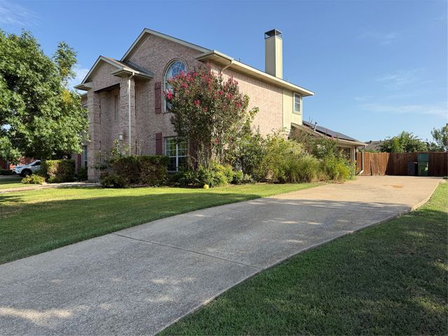 222 Glen Ridge Drive, Murphy, TX 75094