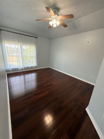 222 Glen Ridge Drive, Murphy, TX 75094