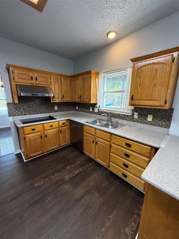 222 Glen Ridge Drive, Murphy, TX 75094