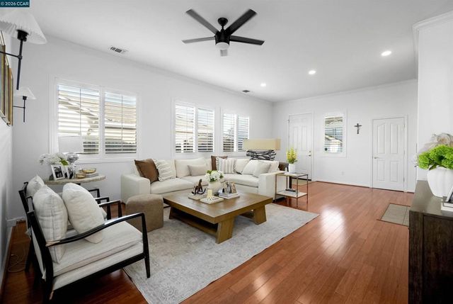 1633 Savannah Ln, Suisun City, CA 94585