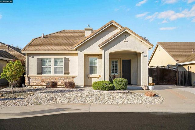 1633 Savannah Ln, Suisun City, CA 94585
