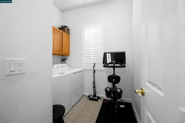 1633 Savannah Ln, Suisun City, CA 94585