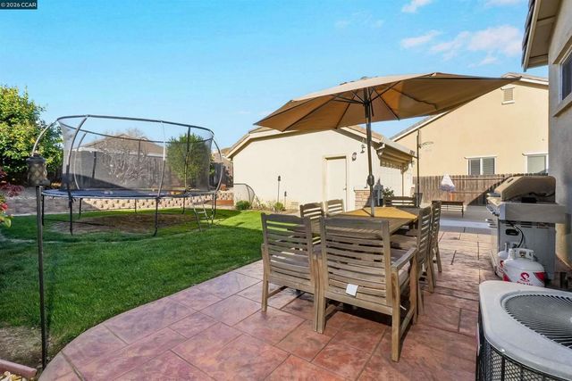 1633 Savannah Ln, Suisun City, CA 94585