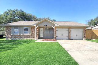 404 Madeline Drive, Bryan, TX 77802