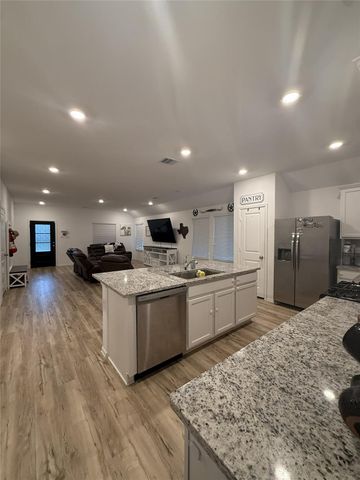 5323 Winding Stream Drive, Rosenberg, TX 77469