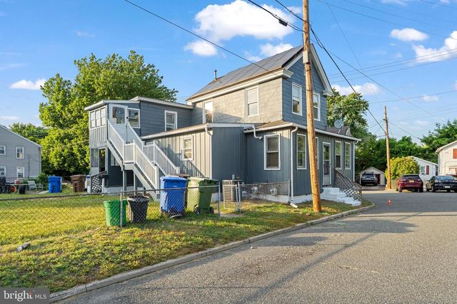 101 2ND ST, Swedesboro, NJ 08085