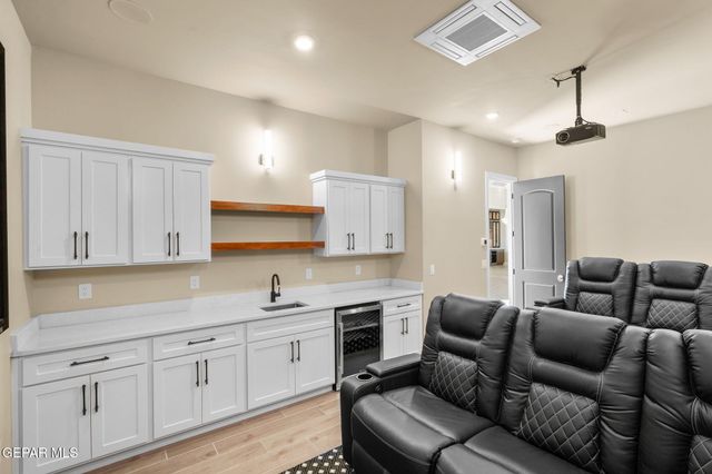 6400 CADENCE RIVER, El Paso, TX 79932