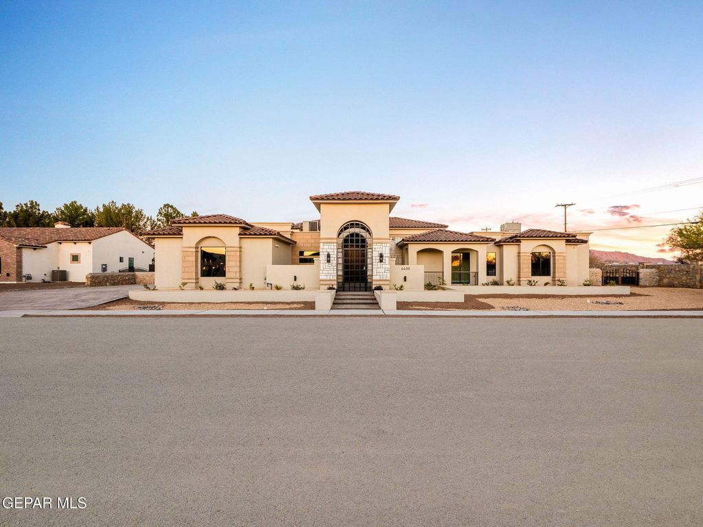 6400 CADENCE RIVER, El Paso, TX 79932