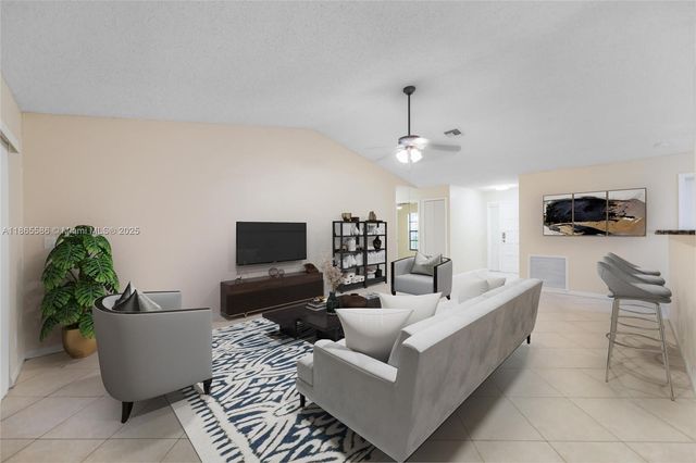 2532 NW 87 Drive, Coral Springs, FL 33065