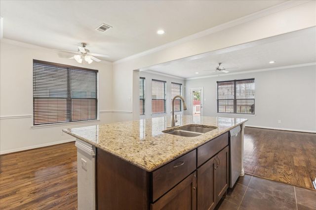 1117 W 26th Street, Houston, TX 77008