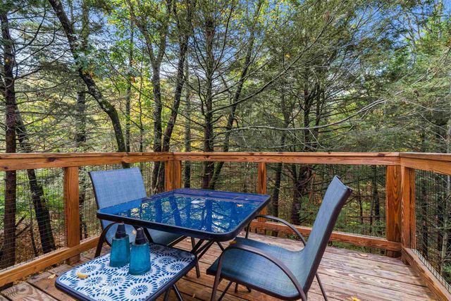 5 S Landing Road, Sandown, NH 03873